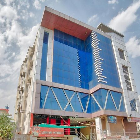 Oyo 35538 Hotel Risha Chandrapur Dış mekan fotoğraf