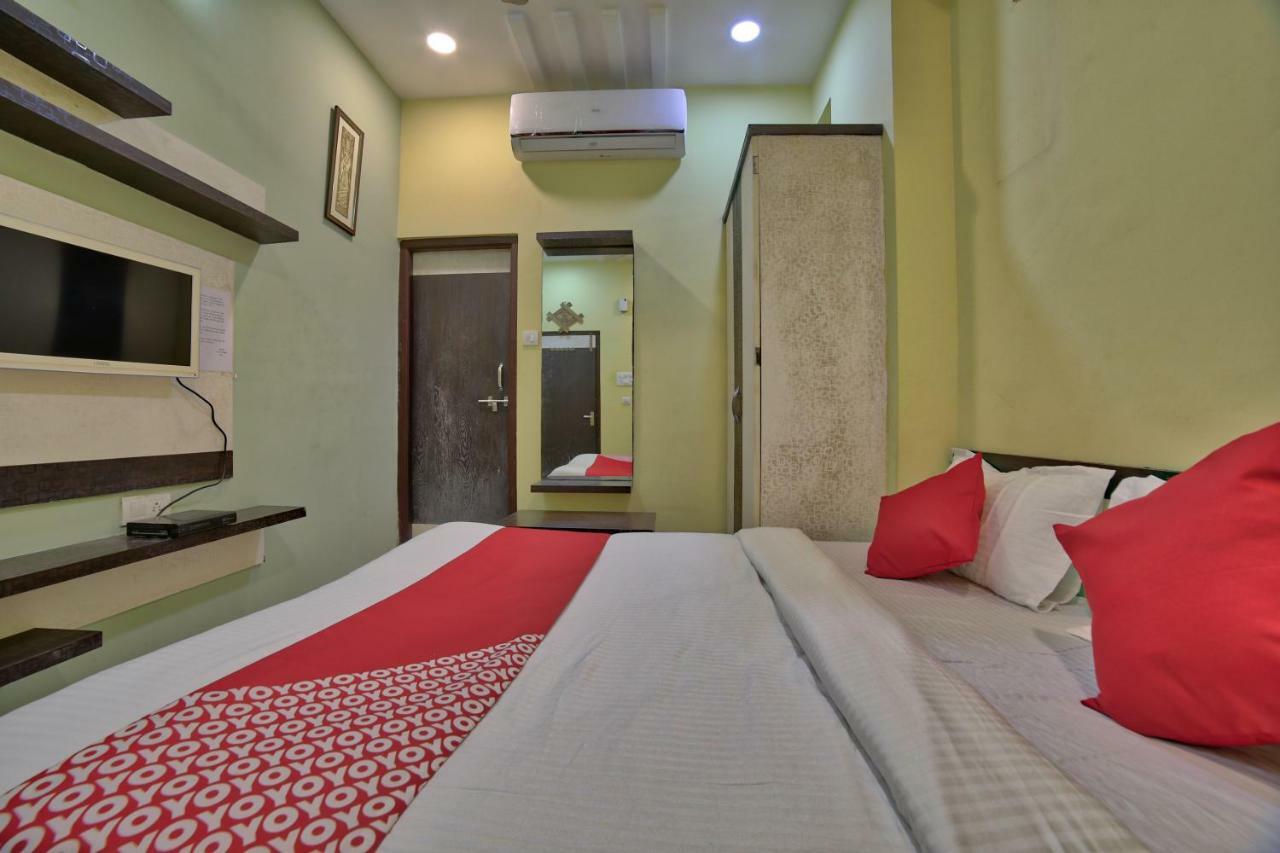 Oyo 35538 Hotel Risha Chandrapur Dış mekan fotoğraf